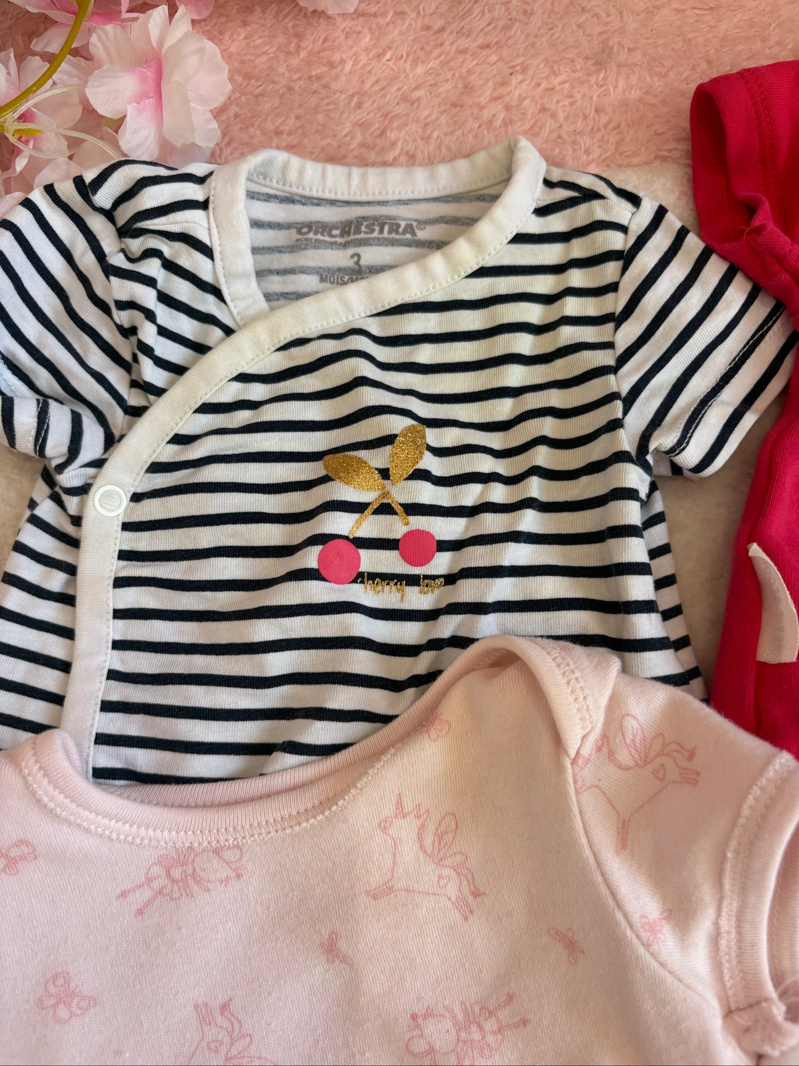 Lot of 4 baby girl bodysuits 3 months – Unicorn, sailor & Savannah – Very good condition – photo 4